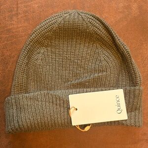 Quince Dark Grey Beanie